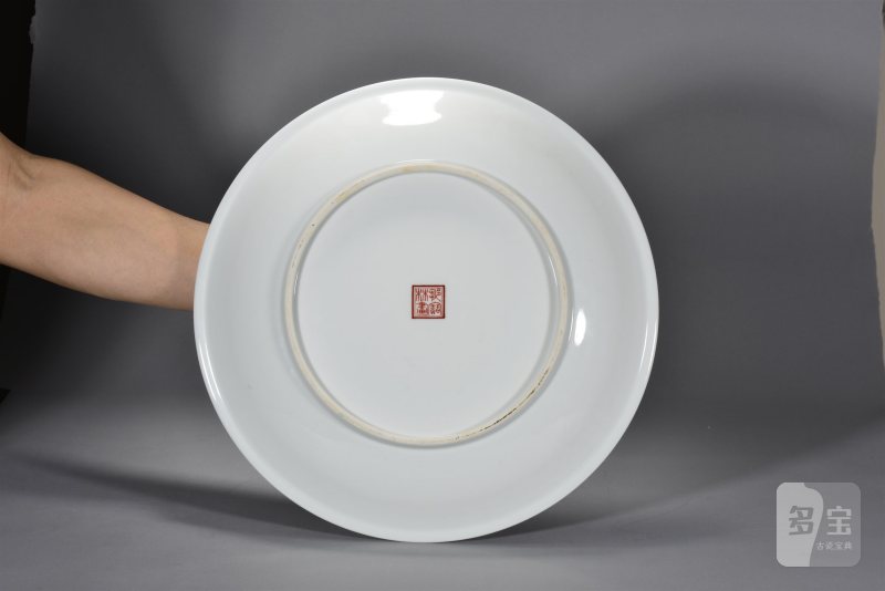 近现代 邹宝林粉彩人物盘 - 图3